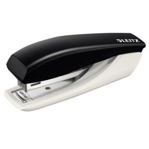 Leitz stiftemaskin 5517 10 ark sort
