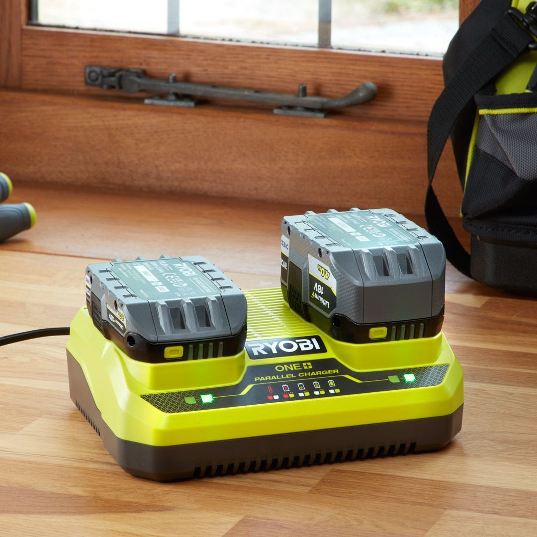 Ryobi one+ dobbeltlader rc18240 - Bilde 2