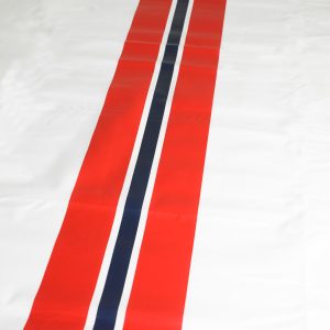17 mai bordduk 140x180cm plastbehandlet