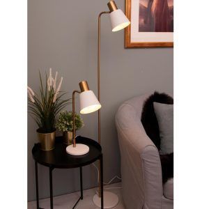 Moa gulvlampe hvit og messing