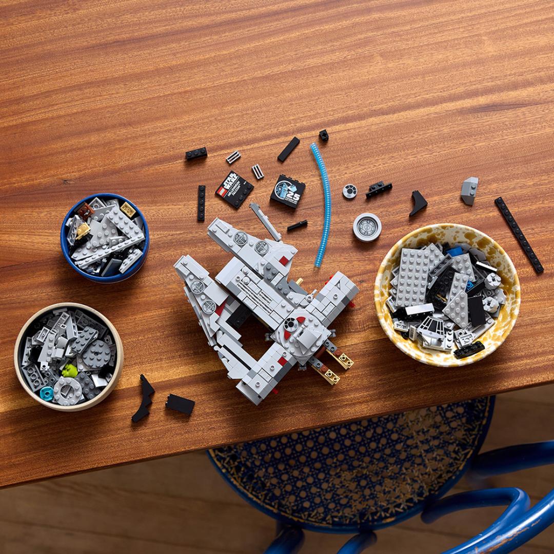 Lego millennium falconø - Bilde 3