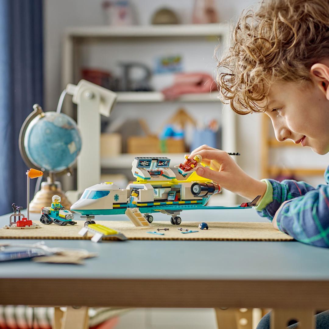 Lego luftambulansefly - Bilde 3